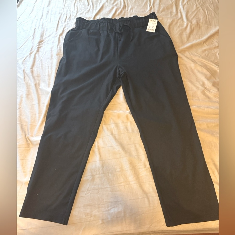 Black dress pants